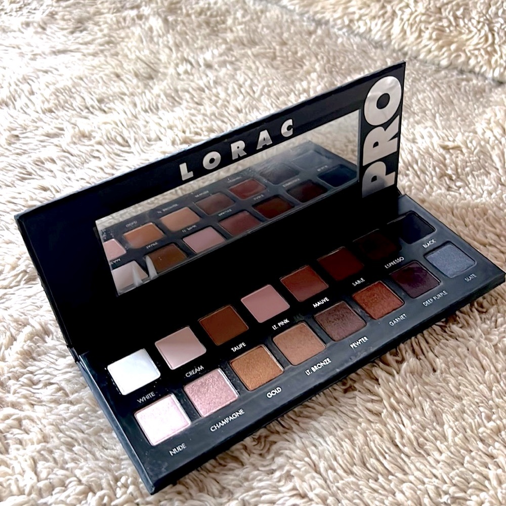LORAC PRO Eyeshadow Palette